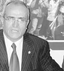 Telefonlara yetişemiyoruz'