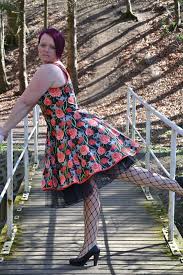 Bitte unbedingt ansehen dann ist alles von anfang an klarer. Schnittmuster Kleid Im 50er Stil Rockabilly