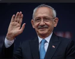 MİLLETİ MEYDANLARA KAN DÖKÜLÜR GEREKÇESİ İLE ÇIKARTMAYAN PROJE YARATIK BAY  KEMALE BİR ÇİFT SÖZÜM VAR , EFENDİN TAYYİPE HİZMET ETMEK İÇİN ÜZERLERİNE  YILLAR BOYU , ÖLÜ TOPRAĞI ATTIĞIN O İNSANLAR KORKU DUVARLARINI