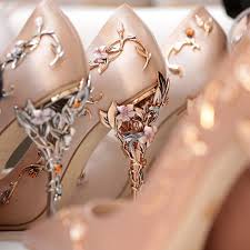 Qualité de fabrication imbattable pour confort inégalable. Teahoo Escarpins De Luxe Pour Femmes Chaussures De Mariage A Bout Pointu Marque En Soie Elegante Design A Talons Hauts Pour Dames Aliexpress