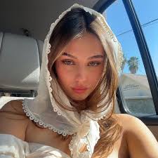 Tips for Smelling Good All Day: Victoria Secret Body Lotion Hacks