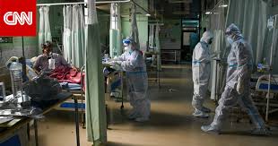 كما تساعد على نمو الفطر الأسود الذي يسبب ظ.اهرة الاسوداد (السُخام) الذي مع ما يعلق به من أتربه، يعطل الفعاليات الفيزيولوجية للنبات. Ø§Ù„Ø¹ÙÙ† Ø§Ù„Ø£Ø³ÙˆØ¯ ÙŠÙ„Ø§Ø­Ù‚ Ù…Ø±Ø¶Ù‰ ÙƒÙˆØ±ÙˆÙ†Ø§ ÙÙŠ Ø§Ù„Ù‡Ù†Ø¯ Cnn Arabic