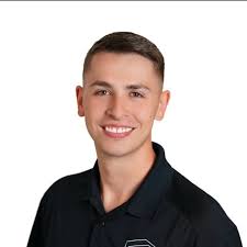 Katie Muñoz (@katiehausrealty) • Instagram photos and videos