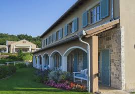 Das villa vitae balatonfüred ist ein boutique hotel in provence stimmung, wo der aktivurlaub, die gastronomischen erlebnisse und die gesunde lebensführung aufeinandertreffen. Villa Vitae Medihotel Balatonfured Otti Manufactura