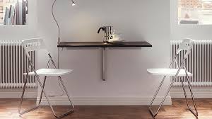 Lorsque nous désirons acheter une nouvelle table à manger, il est impératif de savoir elle se compose d'une table et quatre chaises et est idéale pour une petite salle à manger. Comment Amenager Un Coin Salle A Manger Dans Un Petit Espace M6 Deco Fr