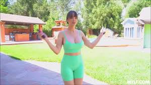 最高の のぞき GIF