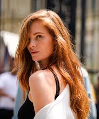 Although we're believers that natural redheads shouldn't mess with their. How To Get Red Highlights Ideas For Every Hair Color