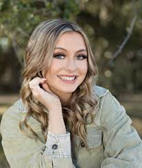 My name is Serenity Anderson, and I'm a freshman in high school. In my  spare time, I enjoy going to the beach, playing volleyball, and baking with  my family. I have a