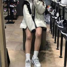 韓国の女子高生に学ぶ 冬の制服コーデ特集 韓国ファッション 冬 ファッション ジャージ スタイル