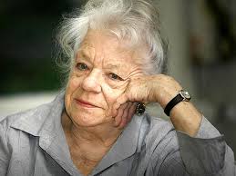 Le Décès de Jenny Clève : Hommage de la Presse... et d'un Halluinois  (Février 2023).