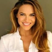 Team Chrishell (@TeamChrishell)