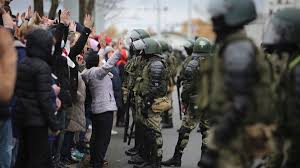 Belarus is a landlocked country in eastern europe that borders russia to the north and east, ukraine to the south, poland to the west, and lithuania and latvia to the north. Loyal Bis Zum Ende Sicherheitskrafte In Belarus Br24