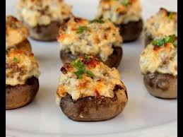 Funghi prataioli ricette al forno. Funghi Champignon Ripieni Al Forno Ricetta Semplice E Veloce Youtube