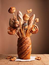 Amazing Art Of Creating Food Landscapes Inspiring Edible Decorations Food Art Bread Art Bread Basket Display