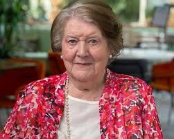 Kentucky Educational Television Channel 22,WKPI Pikeville shows Keeping Up  Appearances