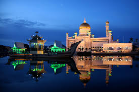 Pasar tani terapung pengkalan datu. Rekomendasi 8 Tempat Wisata Di Brunei Reddoorz Blog