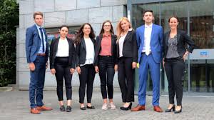 Wir sind fest verwurzelt in europa und verfügen über ein globales netzwerk. Ausbildung Und Duales Studium Bei Der Volksbank Heinsberg