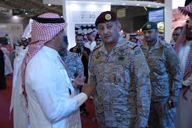 الأمير الفريق ركن فهد بن تركي بن عبد العزيز آل سعود ، هو قائد قوات التحالف العربي لدعم الشرعية في اليمن حتى 31 أغسطس 2020، وكان سابقا قائدًا للقوات البرية الملكية السعودية ، وقائد وحدات المظليين وقوات الأمن الخاصة السعودية. Taqnia ØªÙ€Ù‚Ù€Ù†Ù€ÙŠÙ€Ø© Twitter àªªàª° ÙŠØ­Ø¯Ø« Ø§Ù„Ø¢Ù† Ø²ÙŠØ§Ø±Ø© Ø§Ù„ÙØ±ÙŠÙ‚ Ø±ÙƒÙ† Ø§Ù„Ø£Ù…ÙŠØ± ÙÙ‡Ø¯ Ø¨Ù† ØªØ±ÙƒÙŠ Ø¨Ù† Ø¹Ø¨Ø¯Ø§Ù„Ø¹Ø²ÙŠØ² Ø¢Ù„ Ø³Ø¹ÙˆØ¯ Ù‚Ø§Ø¦Ø¯ Ø§Ù„Ù‚ÙˆØ§Øª Ø§Ù„Ù…Ø´ØªØ±ÙƒØ© Ù„Ø¬Ù†Ø§Ø­ Ø´Ø±ÙƒØ© ØªÙ‚Ù†ÙŠØ© ÙÙŠ Ù…Ø¹Ø±Ø¶ Ø£ÙØ¯2018 ÙˆØ§Ø³ØªÙ…Ø¹ Ø³Ù…ÙˆÙ‡ Ù„Ø´Ø±Ø­ Ø¹Ù† Ø§Ù„Ù…Ù†ØªØ¬Ø§Øª Ø§Ù„ØªÙŠ