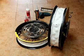 Gak pengen nyoba yang after market aja velg lebar ring 17 merk mgv, power ato rgv. Velg Motor Jari Jari Tubeless Info Kece