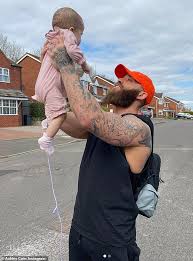 They rushed their daughter azaylia cain back to the hospital overnight as she courageously battles leukemia. Ashley Cain Shares Update On 1 6m Raised For Late Daughter Azaylia Ali2day