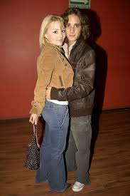 Luego de que se sospechara que el actor diego boneta estaba estrenando romance con la mexicana, renata notni, la pareja finalmente lo 'confirmó'. Before Renata Notni Who Were The Girlfriends Of Diego Boneta The Protagonist Of Luis Miguel The Series Market Research Telecast