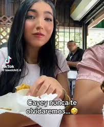 QUIEN TIENE LA RAZÓN? Esto pasó durante un LIVE en TikTok a una usuaria  conocida como lawelchi2.0 . ¿Que opinas?