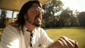 Foo fighters bring the concrete and gold on tour. Foo Fighters Walk Video 2011 Imdb