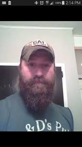 I'm not a fan of beards , but it's kinda growing