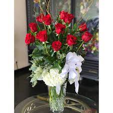 We found that elegantflowersfresno.com is poorly 'socialized' in respect. Elegant Long Stem Roses Elegant Flowers Fresno Florists Flowers In Fresno Ca Weddings Funeral Corporate Events Everyday Flowers