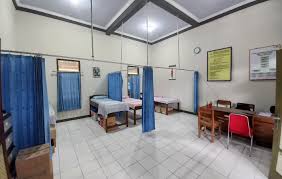 Ruang UKS – SMK Negeri 1 Wonosobo
