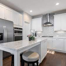 Virtual Tour Showroom Home Art Tile In 2021 Quality Kitchen Cabinets Custom Kitchen Cabinets Kitchen Cabinets And Granite