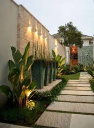 20 Simple Diy Backyard Garden Design Ideas In 2020 Small Courtyard Gardens Courtyard Gardens Design Small Garden Landscape