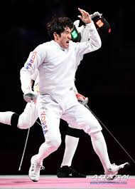 탐구(探究, inquiry)는 지식을 논증하는 것, 의념을 해소하는 것, 내지는 문제 해결을 목적으로 한 사고과정이다. Wmknps8lvcomm