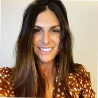 Julia Poli's Instagram, Twitter & Facebook