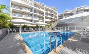 After prabha even her twin sister finds her marriage in tumult on her reckless honeymoon. Home Cote D Azur Resort