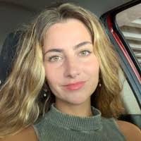 Emma Irwin's Instagram, Twitter & Facebook