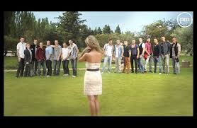 Ils étaient 18 devant les caméras, ils ne sont plus cette année, les candidats de la belle et ses princes presque charmants ont perdu l'un des leurs : W9 Une Saison 3 De La Belle Et Ses Princes Presque Charmants En Preparation Puremedias