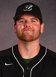 Cade Moss's Instagram, Twitter & Facebook