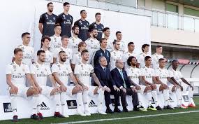 Discover the best real madrid photos of the team and players on the official real madrid website. Real Madrid Stars Take Part In First Official Team Photo Without Cristiano Ronaldo For 10 Years