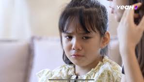 Bé Tuệ An bật khóc đòi bỏ thử thách, Phạm Quỳnh Anh phản ứng cứng rắn