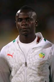 Coach Rockmore whatever his name is a mf clown he ain't look out for his  players best interest one time if he gets another job y'all players beware  who y'all playing for !!!