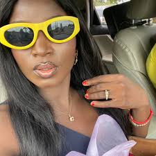 Valentine is everyday keh. Wetin...