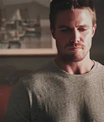 Stephen Amell Box