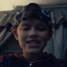 Gabriel Donovan (@GabrielDonova18)