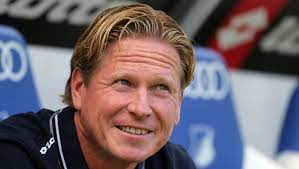 Der hamburger sv hat trainer daniel thioune drei spiele vor dem ende der saison entlassen. 14 Coaches In Zwolf Jahren Die Liste Der Hsv Trainer