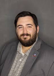 Senior Marketing Specialists CEO And Leadership: Executives and  Demographics