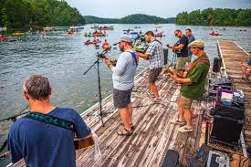 Philpott lake is a reservoir in the u.s. Philpott Lake Concerts In Franklin County Virginia 2021 Concerts By Canoe