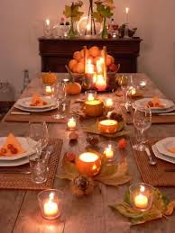 Ratgeber Wohnen Und Dekorieren Tisch Deko Fur Halloween Party Tisch Dekorieren Herbstliche Tischdeko Herbstliche Tischdekorationen