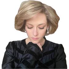 Halie Jones (@haliejoness)