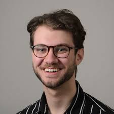 CT native works behind the scenes as UConn women's basketball graduate  assistant